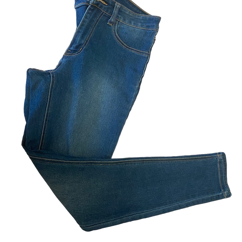 Love revival skinny jean.